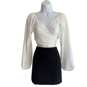 Women’s Blouse Top Cropped Tie up Off the shoulders Long Sleeve White Size Small